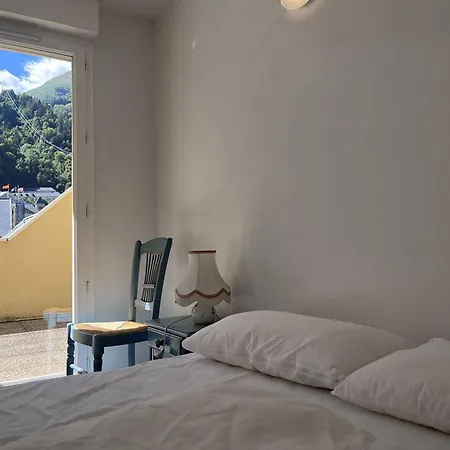 Lumineux T2 A Cauterets, Balcon, Parking Proche, 4 Pers. - Fr-1-812-42 Apartment *